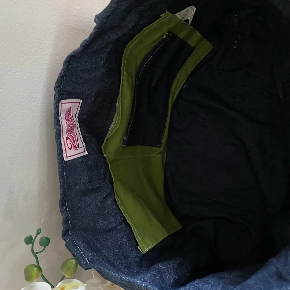 Free Large Diaper Travel Baby bag & the fabric book w. Purchase of $25+